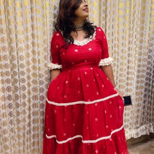 Essential structured blazer